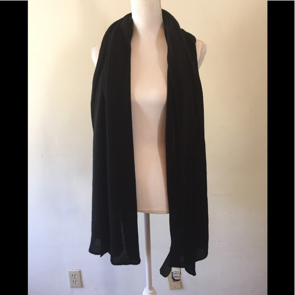 Aqua Accessories - Aqua Black knit scarf